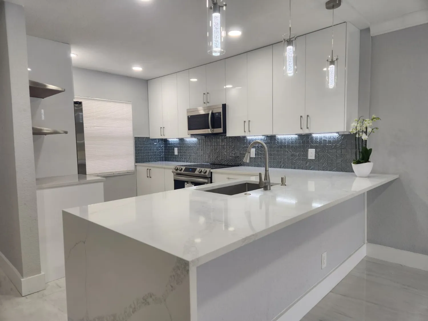 Contemporary Kitchen