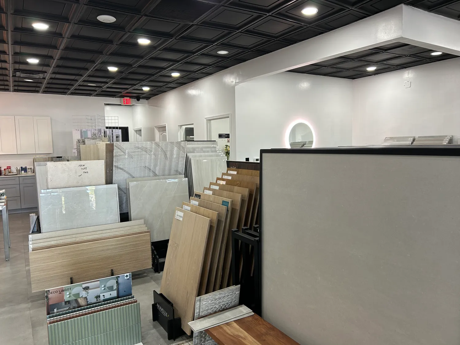 Showroom Slab Gallery
